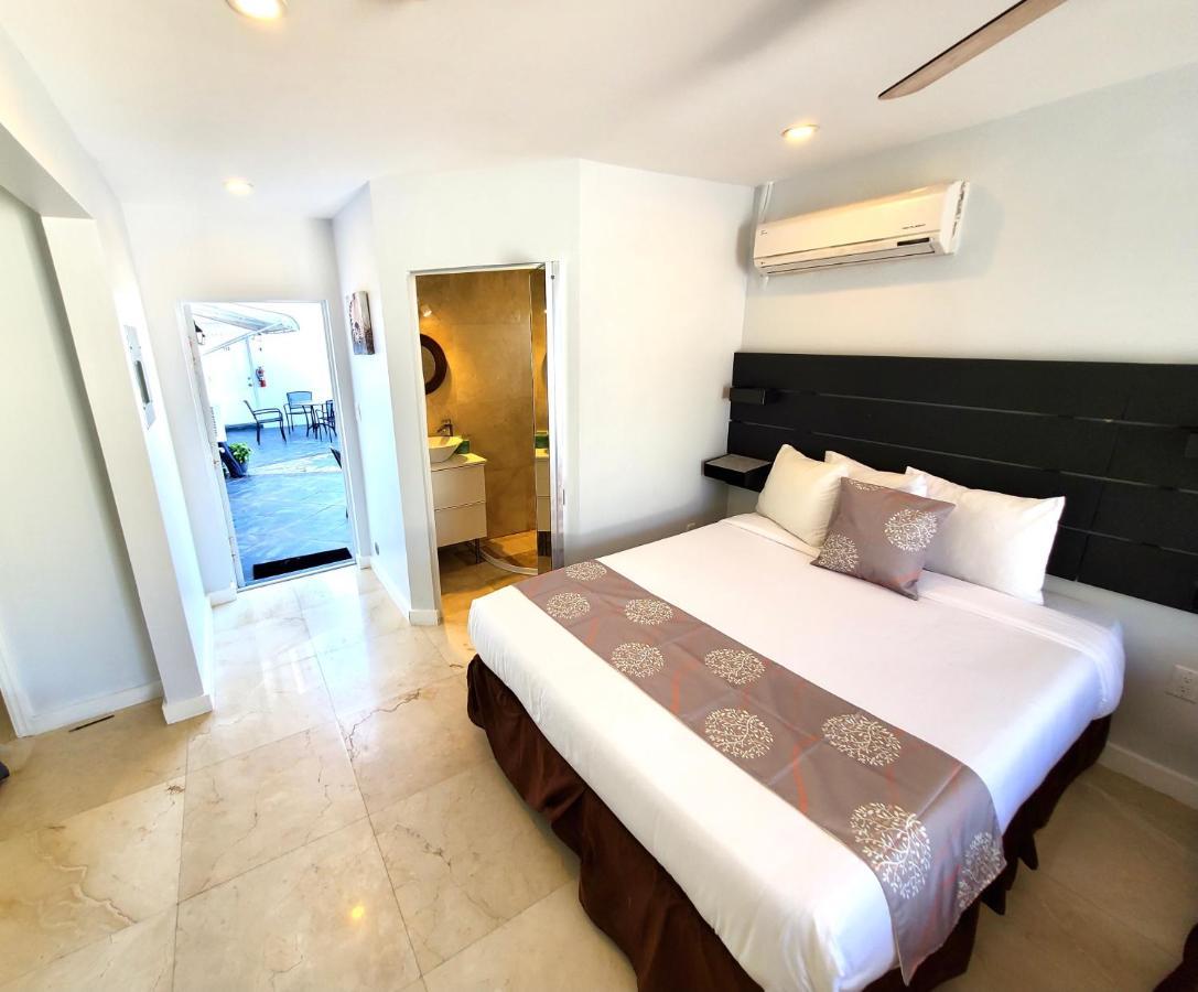 Atlantic Breeze Hotel Hollywood Bagian luar foto